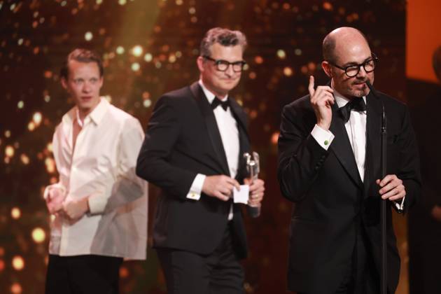 Deutscher Filmpreis 2023 BESTER SPIELFILM SILBER IM WESTEN NICHTS NEUES bei der Verleihung der Lola - Deutscher Filmpreis 2023 im Theater am Potsdamer Platz in Berlin 12.05.2023 Copyright: xEventpressx