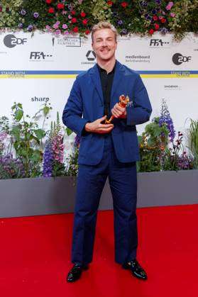 Event - Deutscher Filmpreis 2023 Albrecht Schuch beim 73. Deutschen Filmpreis im Theater am Potsdamerplatz am 12.05.2023 in Berlin. Copyright: xEventpressxKochanx