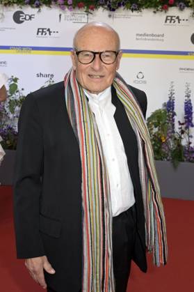 Volker Schlöndorff bei der 73. Verleihung des Deutschen Filmpreises 2023 im Theater am Potsdamer Platz. Berlin, 12.05.2023