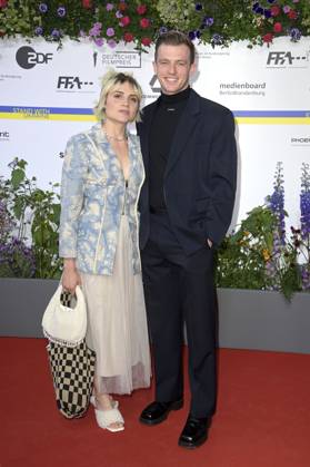 Mala Emde und Jannis Niewöhner bei der 73. Verleihung des Deutschen Filmpreises 2023 im Theater am Potsdamer Platz. Berlin, 12.05.2023