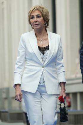 May 15, 2023, Madrid, Spain: Presenter Ana Rosa Quintana attends during the delivery of Madrid s medals of Honor and medals, at the Palacio de Cibeles, in Madrid. Madrid Spain - ZUMAs197 20230515_zaa_s197_053 Copyright: xAtilanoxGarciax