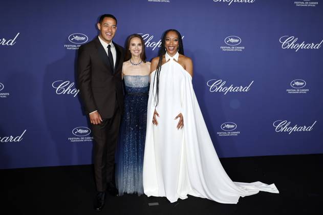 Bilder des Jahres 2023, Entertainment 05 Mai Entertainment Themen der Woche KW20 Daryl McCormack, Natalie Portman und Naomi Ackie beim Official Trophee Chopard Dinner Photocall im Carlton Beach Club auf dem Festival de Cannes 2023 76. Internationale Filmfestspiele von Cannes am Palais des Festivals. Cannes, 19.05.2023