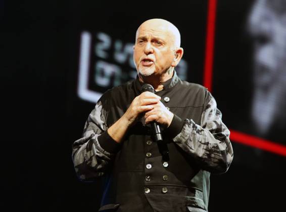 Bilder des Jahres 2023, Entertainment 05 Mai Entertainment Themen der Woche KW20 Entertainment Bilder des Tages Tony Levin,Manu Katche ,David Rhodes of Peter Gabriel band performs at Mediolanum Forum of Assago on May 21,2023 in Milan,Italy  Copyright: xClaudioxVeneronix xipa-agency.nex xClaudioxVeneronix IPA_IPA38111360