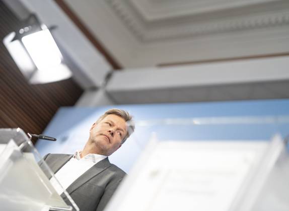 Pressestatement Energiestrompreis im Bundeswirtschaftsministerium Robert Habeck, Bundeswirtschaftsminister;Pressestatement Energiestrompreis im Bundeswirtschaftsministerium Robert Habeck, Bundeswirtschaftsminister, Berlin Berlin Deutschland BMWK