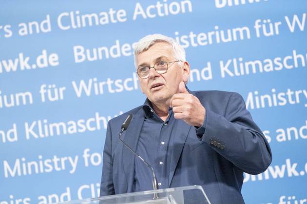 Pressestatement Energiestrompreis im Bundeswirtschaftsministerium Jörg Hofmann, Erster Vorsitzender Gewerkschaft IG Metall;Pressestatement Energiestrompreis im Bundeswirtschaftsministerium Jörg Hofmann, Erster Vorsitzender Gewerkschaft IG Metall, Berlin Berlin Deutschland BMWK