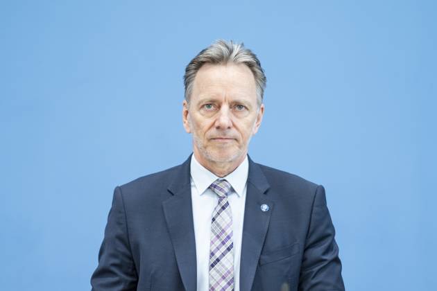 Bundespressekonferenz in Berlin - Vorstellung der Zahlen kindlicher Gewaltopfer Auswertung der Polizeilichen Kriminalstatistik 2022 - Holger Münch, Präsident Bundeskriminalamt BKA;Bundespressekonferenz in Berlin - Vorstellung der Zahlen kindlicher Gewaltopfer Auswertung der Polizeilichen Kriminalstatistik 2022 - Holger Münch, Präsident Bundeskriminalamt BKA, Berlin Berlin Deutschland Haus der Bundespressekonferenz