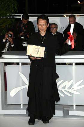 76th Cannes Film Festival 2023, Photocall Palmares. Pictured Tran Anh Hung  Copyright: xAlbertoxTerenghix xipa-agency.nex xPoolxPhotoxEventsx01x IPA_IPA38278506