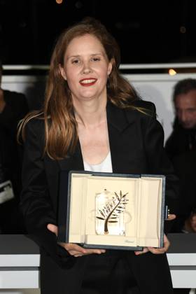 76th Cannes Film Festival 2023, Photocall Palmares. Pictured Justine Triet  Copyright: xAlbertoxTerenghix xipa-agency.nex xPoolxPhotoxEventsx01x IPA_IPA38278603