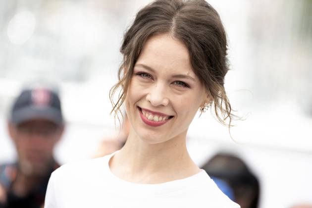 Cannes - Un Certain Regard Photocall Paula Beer attends the photocall for the Un Certain Regard jury at the 76th annual Cannes film festival at Palais des Festivals on May 17, 2023 in Cannes, France. Photo by David Niviere ABACAPRESS.COM CANNES France Copyright: xNivierexDavid ABACAPRESS.COMx 853245_044 NivierexDavid ABACAPRESS.COMx 853245_044