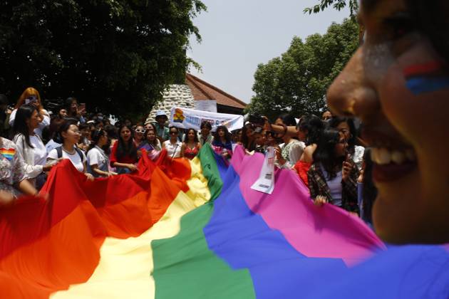 June 10, 2023, Kathmandu, Nepal: Hundreds of people from the LGBTIQ+ community wave their rainbow flag during Nepalâ€⠢s pride parade month to celebrate their identities in Kathmandu, Nepal on Saturday, June 10, 2023. Joining hands and hearts, Nepal s vibrant LGBTQ+ community and allies come together each year for a spectacular celebration of love, acceptance, and inclusivity during the annual Pride Parade. Photo Kathmandu Nepal - ZUMAg200 20230610_zap_g200_002 Copyright: xSkandaxGautamx