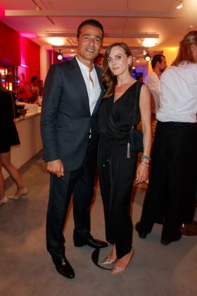 Party - Bertelsmann Erol Sander mit Freundin Rebecca Oehlmann bei der Bertelsmann Party 2023 in der Bertelsmann Hauptstadtrepräsentanz am 15.06.2023 in Berlin. Copyright: xEventpressxKochanx