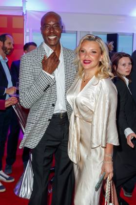 Party - Bertelsmann Bruce Darnell und Evelyn Burdecki bei der Bertelsmann Party 2023 in der Bertelsmann Hauptstadtrepräsentanz am 15.06.2023 in Berlin. Copyright: xEventpressxKochanx
