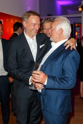 Party - Bertelsmann Christian Lindner und Wolfgang Kubicki bei der Bertelsmann Party 2023 in der Bertelsmann Hauptstadtrepräsentanz am 15.06.2023 in Berlin. Copyright: xEventpressxKochanx