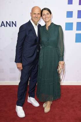 Ralf Zacherl mit Ehefrau Ulrike Leifer bei der Bertelsmann Party 2023 in der Bertelsmann Repräsentanz Unter den Linden. Berlin, 15.06.2023