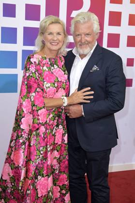 Hera Lind mit Ehemann Engelbert Lainer bei der Bertelsmann Party 2023 in der Bertelsmann Repräsentanz Unter den Linden. Berlin, 15.06.2023