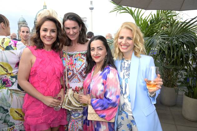 Nina Moghaddam, Nadine Sosniok, Elmira Rafizadeh und Susan Sideropoulos bei der Bertelsmann Party 2023 in der Bertelsmann Repräsentanz Unter den Linden. Berlin, 15.06.2023