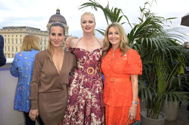 Charlotte Würdig, Franziska Knuppe und Frauke Ludowig bei der Bertelsmann Party 2023 in der Bertelsmann Repräsentanz Unter den Linden. Berlin, 15.06.2023