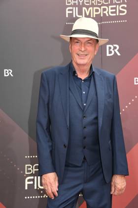 Herbert Knaup Verleihung des Bayerischen Filmpreis 22 Ehrung, Auszeichnung, Preis Prinzregenten Theater München 16. Juni 2023