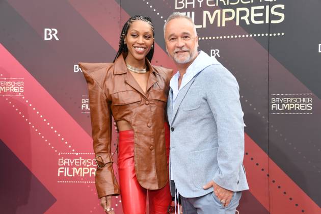 Jazz Aamina und Thomas Darchinger Verleihung des Bayerischen Filmpreis 22 Ehrung, Auszeichnung, Preis Prinzregenten Theater München 16. Juni 2023