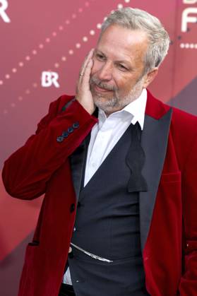 Sven-Oliver Müller bei der Verleihung des 44. Bayerischen Filmpreises 2022 im Prinzregententheater. München, 16.06.2023