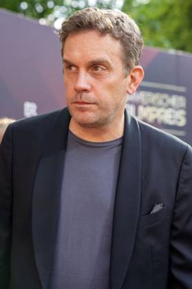 Sebastian Bezzel bei der Verleihung des 44. Bayerischen Filmpreises 2022 im Prinzregententheater. München, 16.06.2023