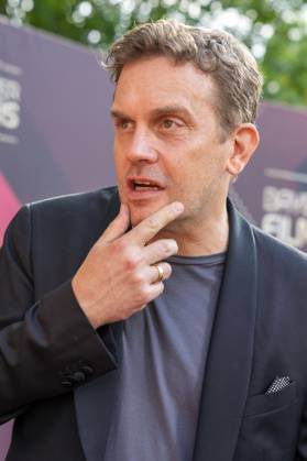 Sebastian Bezzel bei der Verleihung des 44. Bayerischen Filmpreises 2022 im Prinzregententheater. München, 16.06.2023