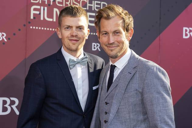 Ferdinand Hofer und Stefan Murr bei der Verleihung des 44. Bayerischen Filmpreises 2022 im Prinzregententheater. München, 16.06.2023