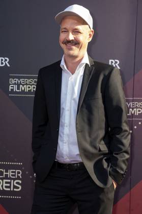 Karsten Dahlem bei der Verleihung des 44. Bayerischen Filmpreises 2022 im Prinzregententheater. München, 16.06.2023