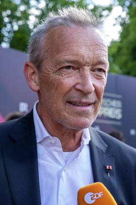 Michael Roll bei der Verleihung des 44. Bayerischen Filmpreises 2022 im Prinzregententheater. München, 16.06.2023