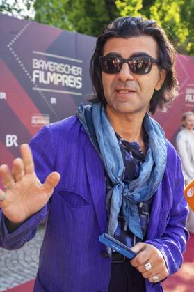 Fatih Akin bei der Verleihung des 44. Bayerischen Filmpreises 2022 im Prinzregententheater. München, 16.06.2023
