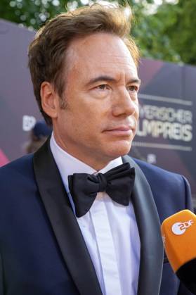 Michael Bully Herbig bei der Verleihung des 44. Bayerischen Filmpreises 2022 im Prinzregententheater. München, 16.06.2023