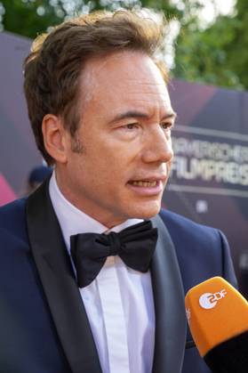 Michael Bully Herbig bei der Verleihung des 44. Bayerischen Filmpreises 2022 im Prinzregententheater. München, 16.06.2023
