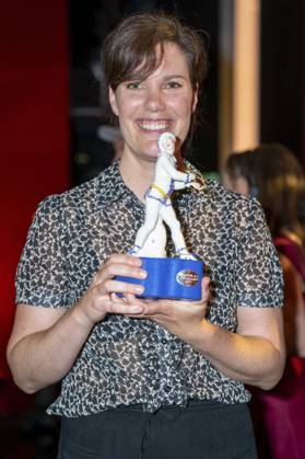Sophie Linnenbaum bei der Verleihung des 44. Bayerischen Filmpreises 2022 im Prinzregententheater. München, 16.06.2023