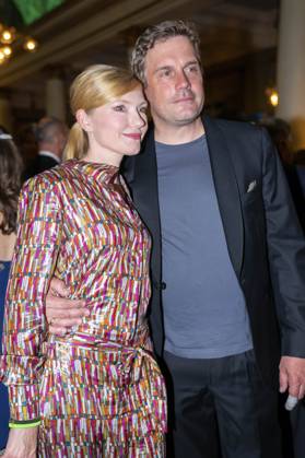 Johanna Christine Gehlen und Sebastian Bezzel bei der Verleihung des 44. Bayerischen Filmpreises 2022 im Prinzregententheater. München, 16.06.2023