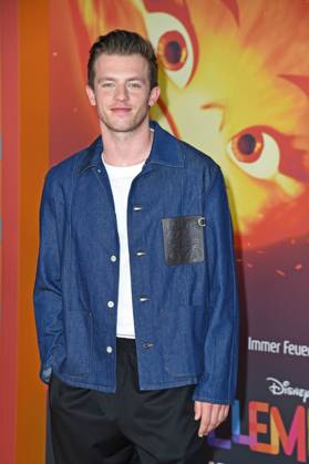 Jannis Niewoehner bei der Deutschlandpremiere von ELEMENTAL im Kino in der Kulturbrauerei am 18.06.2023