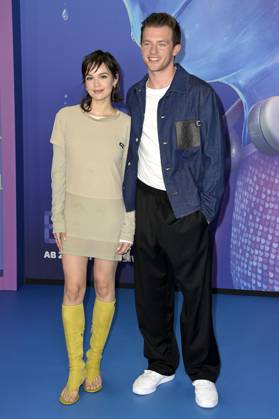 Emilia Schüle und Jannis Niewöhner bei der Premiere des Kinofilms Elemental im Kino in der KulturBrauerei. Berlin, 18.06.2023