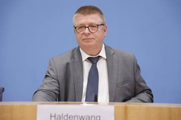 Thomas Haldenwang, Präsident des Bundesamtes für Verfassungsschutz (BfV), Deutschland, Berlin, Bundespressekonferenz, Thema: Vorstellung des Verfassungsschutzberichts 2022