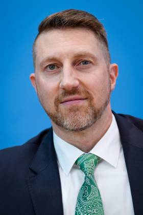 Bundespressekonferenz Jahresbericht 2022 des Petitionsausschusses Dirk Brandes, Obmann (AfD) im Portrait bei der Vorstellung des Jahresbericht 2022 des Petitionsausschusses in der Bundespressekonferenz, Berlin , 21.06.2023 Berlin Berlin Deutschland