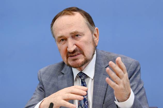 Manfred Todtenhausen bei der Bundespressekonferenz zum Jahresbericht 2022 des Petitionsausschusses im Haus der Bundespressekonferenz. Berlin, 21.06.2023