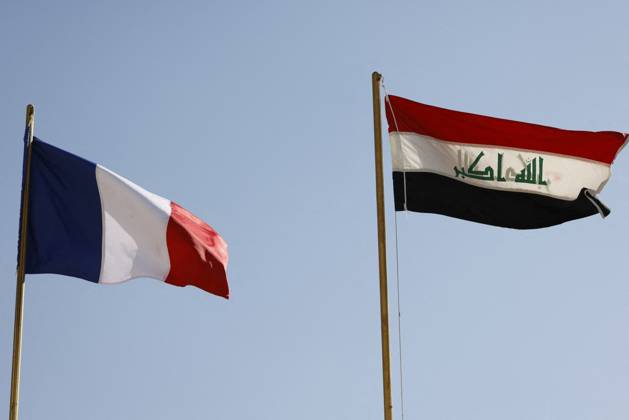 French President Emmanuel Macron in Baghdad - Iraq The national flags of Iraq (R) and France flutter at the presidential palace during an official welcoming ceremony for French President Emmanuel Macron in Baghdad on August 28, 2021. - Macron is among leaders set to attend a regional summit today in Iraq, with the Taliban s takeover of Afghanistan and a deadly jihadist attack in Kabul overshadowing the meeting. Photo by Ludovic Marin pool ABACAPRESS;COM Baghdad Iraq Copyright: xMarinxLudovic Pool ABACAx 778085_002 MarinxLudovic Pool ABACAx 778085_002
