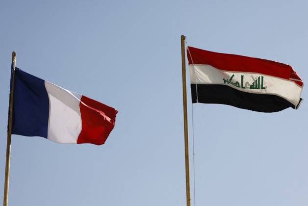 French President Emmanuel Macron in Baghdad - Iraq The national flags of Iraq (R) and France flutter at the presidential palace during an official welcoming ceremony for French President Emmanuel Macron in Baghdad on August 28, 2021. - Macron is among leaders set to attend a regional summit today in Iraq, with the Taliban s takeover of Afghanistan and a deadly jihadist attack in Kabul overshadowing the meeting. Photo by Ludovic Marin pool ABACAPRESS;COM Baghdad Iraq Copyright: xMarinxLudovic Pool ABACAx 778085_003 MarinxLudovic Pool ABACAx 778085_003