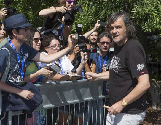 73rd Venice International Film Festival (Mostra) Emir Kusturica, director of the movie On the milky road arriving to the Casino entrance during the 73rd Venice International Film Festival (Mostra) on the Lido in Venice, Italy on september 9th, 2016. Photo by Marco Piovanotto ABACAPRESS.COM Copyright: xPiovanottoxMarco ABACAx 562326_019 PiovanottoxMarco ABACAx 562326_019