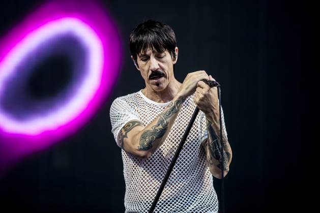 Bilder des Jahres 2023, Entertainment June 06 Entertainment Themen der Woche KW25 Entertainment Bilder des Tages Red Hot Chili Peppers live at Tinderbox 2023, Odense, Denmark Odense, Denmark. 24th, June 2023. The American rock band Red Hot Chili Peppers performs a live concert during the Danish music festival Tinderbox 2023 in Odense. Here singer and songwriter Anthony Kiedis is seen live on stage. Odense Denmark  Copyright: xGonzalesxPhoto LassexLagonix