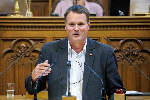 20230628 Wiener Gemeinderat - Rechnungsabschluss 2022 WIEN, OESTERREICH - JUNI 28: Abgeordneter zum Wiener Landtag und Gemeinderat Hannes Taborsky (OeVP) beim Wiener Gemeinderat - - Rechnungsabschluss 2022 im Rathaus am 28. Juni 2023 in Wien, Oesterreich. 230628_SEPA_10_082 Copyright: xmichaelxindrax SEPAxMedia