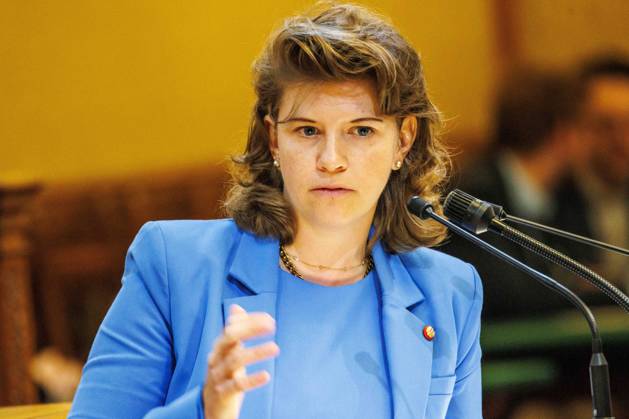 20230628 Wiener Gemeinderat - Rechnungsabschluss 2022 WIEN, OESTERREICH - JUNI 28: Abgeordneter zum Wiener Landtag und Gemeinderat Elisabeth Olischar (OeVP) beim Wiener Gemeinderat - - Rechnungsabschluss 2022 im Rathaus am 28. Juni 2023 in Wien, Oesterreich. 230628_SEPA_10_058 Copyright: xmichaelxindrax SEPAxMedia