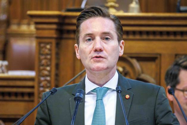 20230628 Wiener Gemeinderat - Rechnungsabschluss 2022 WIEN, OESTERREICH - JUNI 28: Abgeordneter zum Wiener Landtag und Gemeinderat Josef Mantl (OeVP) beim Wiener Gemeinderat - - Rechnungsabschluss 2022 im Rathaus am 28. Juni 2023 in Wien, Oesterreich. 230628_SEPA_10_027 Copyright: xmichaelxindrax SEPAxMedia