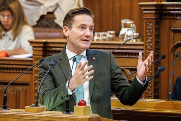 20230628 Wiener Gemeinderat - Rechnungsabschluss 2022 WIEN, OESTERREICH - JUNI 28: Abgeordneter zum Wiener Landtag und Gemeinderat Josef Mantl (OeVP) beim Wiener Gemeinderat - - Rechnungsabschluss 2022 im Rathaus am 28. Juni 2023 in Wien, Oesterreich. 230628_SEPA_10_032 Copyright: xmichaelxindrax SEPAxMedia