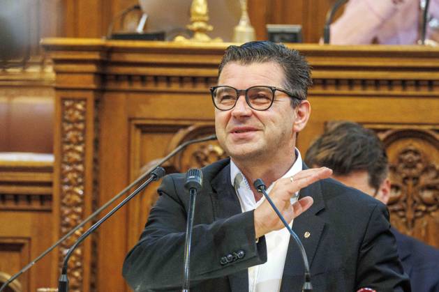 20230628 Wiener Gemeinderat - Rechnungsabschluss 2022 WIEN, OESTERREICH - JUNI 28: Abgeordneter zum Wiener Landtag und Gemeinderat Udo Guggenbichler (FPOe) beim Wiener Gemeinderat - - Rechnungsabschluss 2022 im Rathaus am 28. Juni 2023 in Wien, Oesterreich. 230628_SEPA_10_004 Copyright: xmichaelxindrax SEPAxMedia