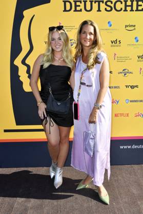 Dalia Mya Schmidt-Foß und Dascha Lehmann bei der Verleihung des Deutschen Synchronpreises 2023 im Tipi am Kanzleramt. Berlin, 07.07.2023