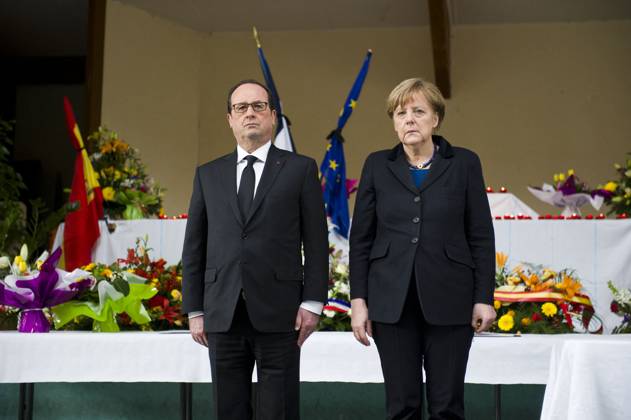 The Village Of Missing Toddler May Be Cursed After Earlier Tragedies File photo dated March 25, 2015 - French President Francois Hollande and German Chancellor Angela Merkel sign the condolence book in a chapel of rest in Seyne-les-Alpes, France on March 25, 2015. Merkel, Hollande, Kraft and Rajoy will be inspecting the accident site where a Germanwings A320 crashed on 24 March 2015. - Residents of the French countryside hamlet of Haut Vernet where two-year-old boy Emile went missing on Saturday today referring to their home as a cursed village of the damned because of its links with disaster. In March 2015, Vernet was cordoned off following a horrific air crash in which 150 people died, including two babies. Germanwings Airbus A320 was d  Copyright: xPool ABACAx 860466_012 Pool ABACAx 860466_012 
